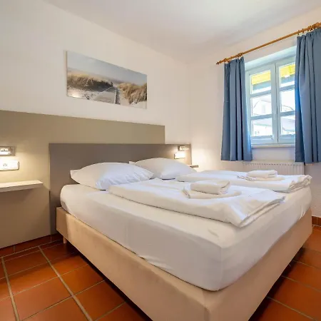 Apartment Rugana - Komfortplus Mit 1 Schlafzimmer Und Terrasse A02 *