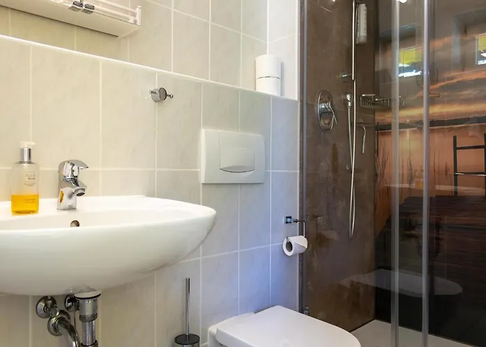 Rugana - Komfortplus Mit 1 Schlafzimmer Und Terrasse A02 Dranske